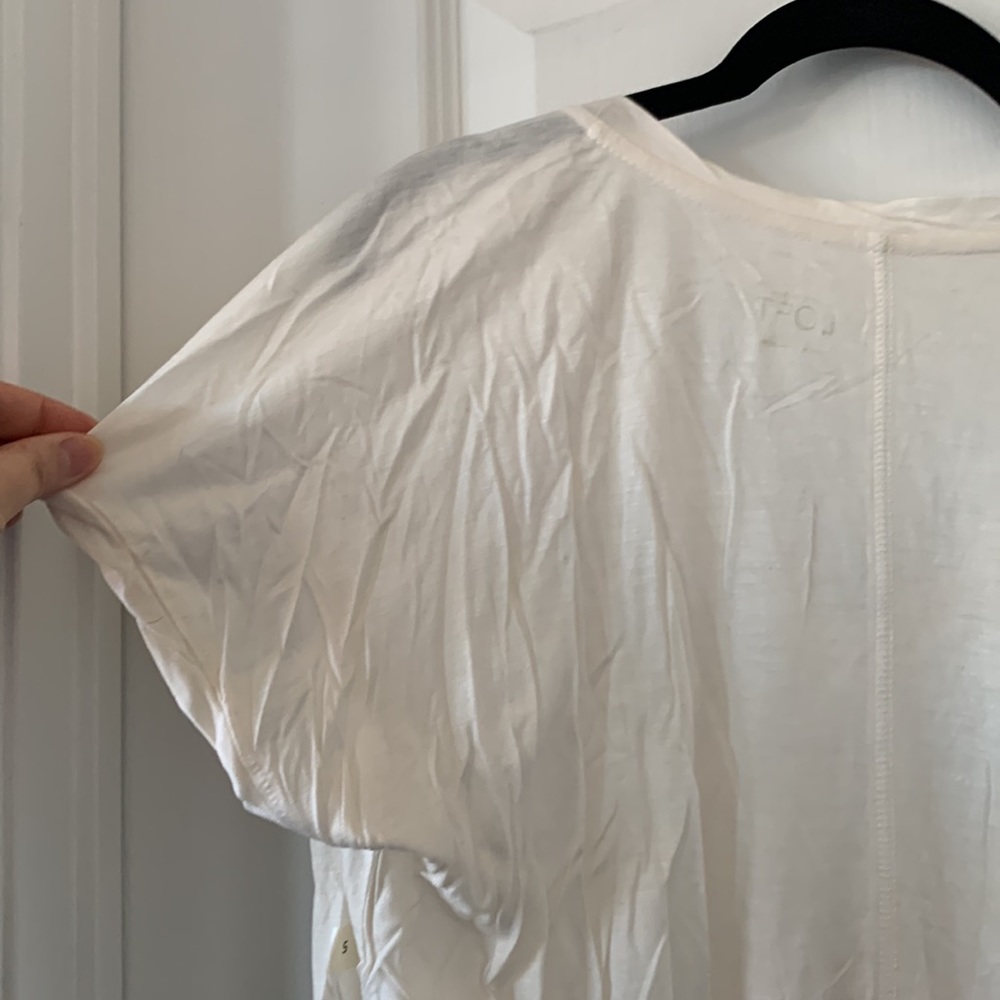 NWT LOFT Ivory Pretzel Twist V-Neckline Short Sleeves Sheer Top Size S - Picture 11 of 15